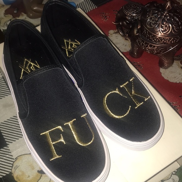 YRU FU** Sneakers - Picture 5 of 6